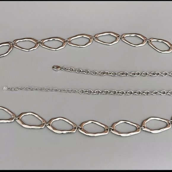 VTG-Now Silver Tone Hammered Oval Linked Chain Necklace 40.5” NWOT - Picture 2 of 3